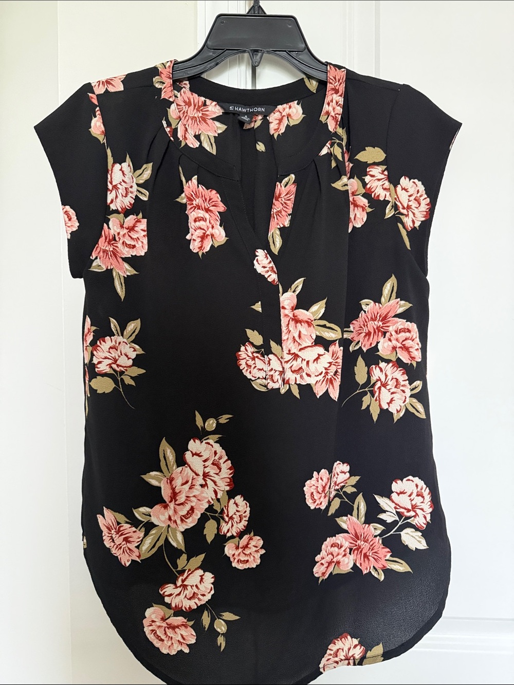 41 Hawthorn Black Floral Cap Sleeve Blouse
